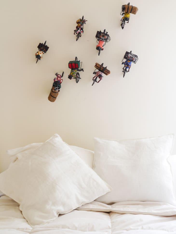 Wall Decor Hang Above Bed Ideas Apartment Therapy